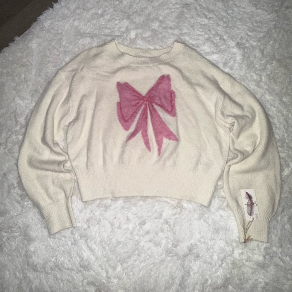 Jessica Simpson Cream Sweater with Pink Bow